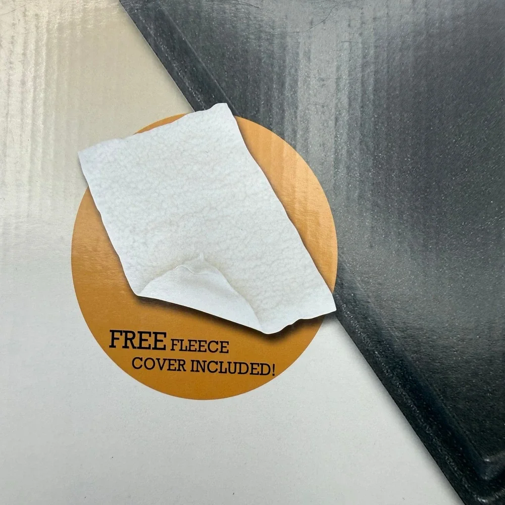 NIB Heated Pet Mat Black Farm Innovators Small 13x19 Durable Utility dog cat new - Picture 7 of 8